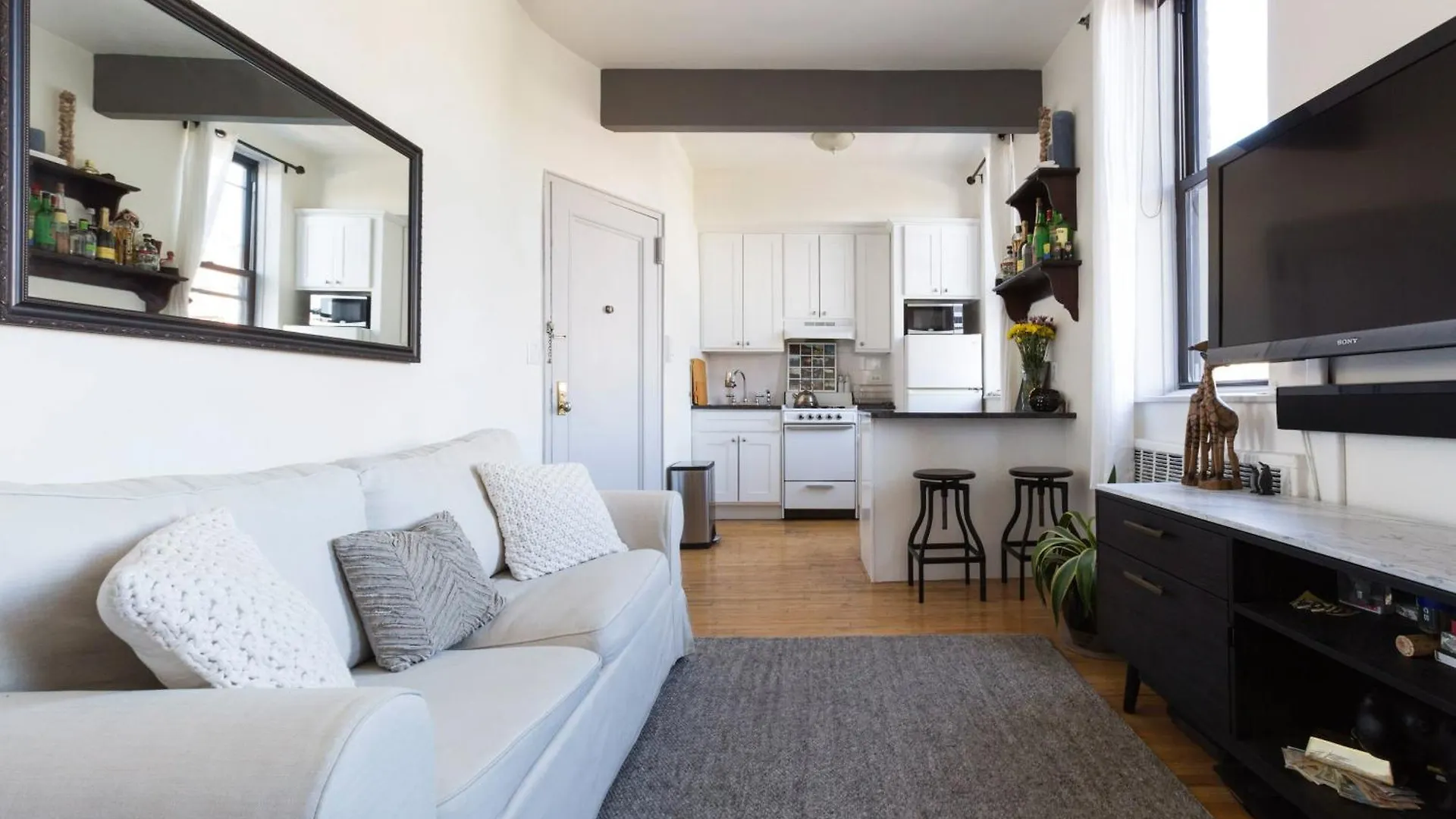 Sunny Stylish West Village Condo New York